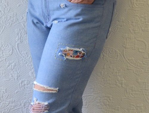 Ginger Jeans, Closet Case Files